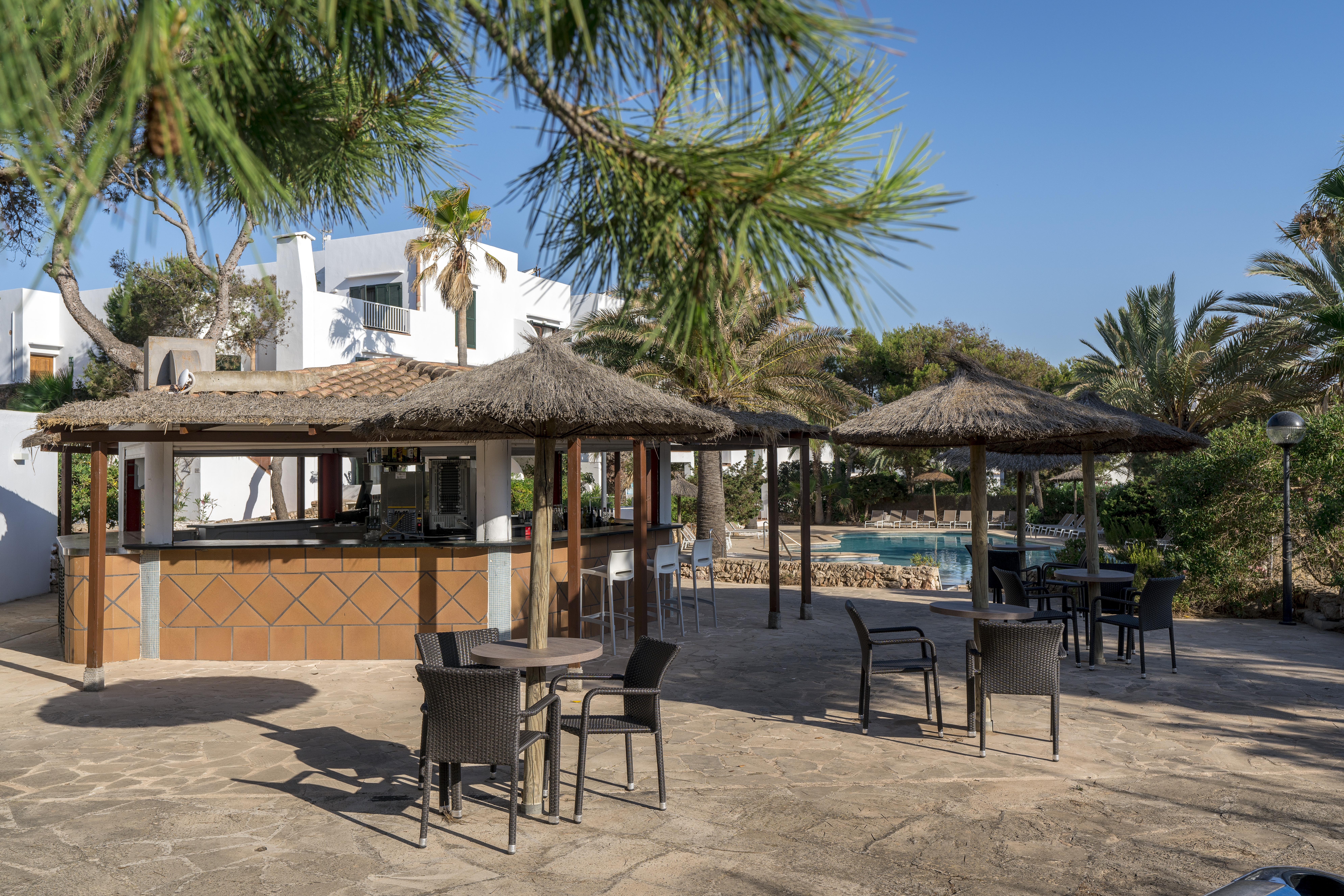 Alua Suites Las Rocas Cala D´Or Esterno foto