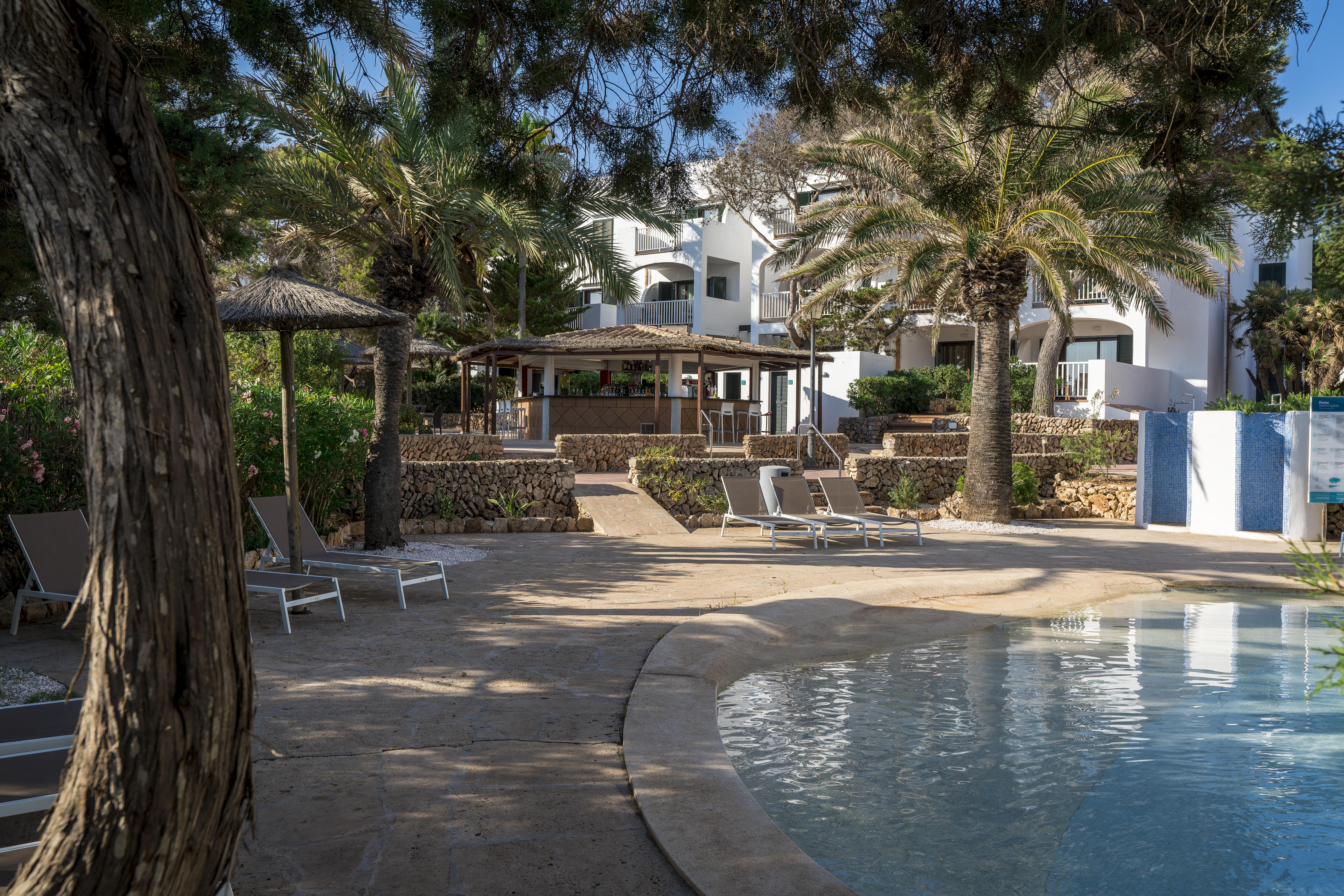 Alua Suites Las Rocas Cala D´Or Esterno foto