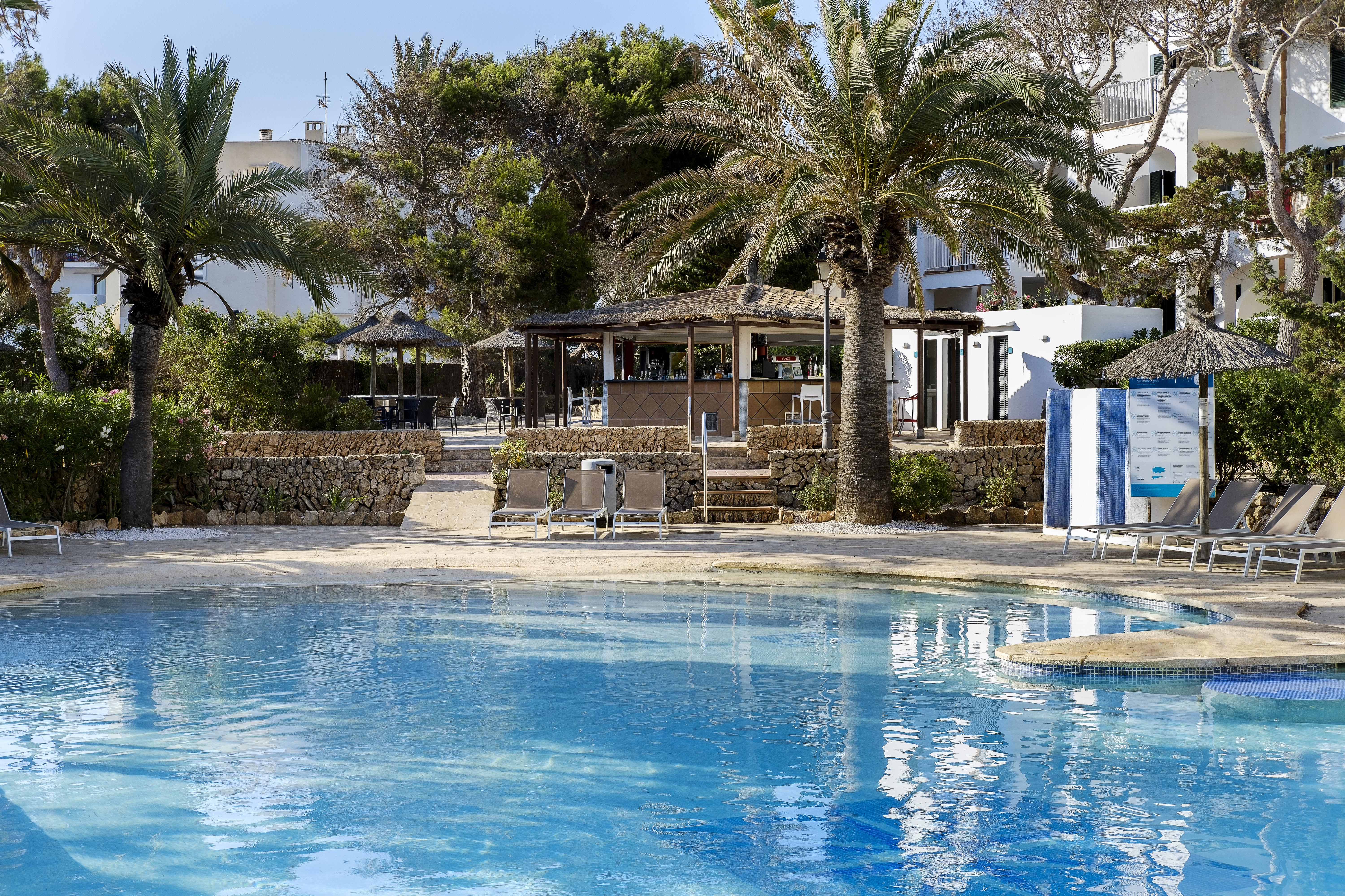 Alua Suites Las Rocas Cala D´Or Esterno foto